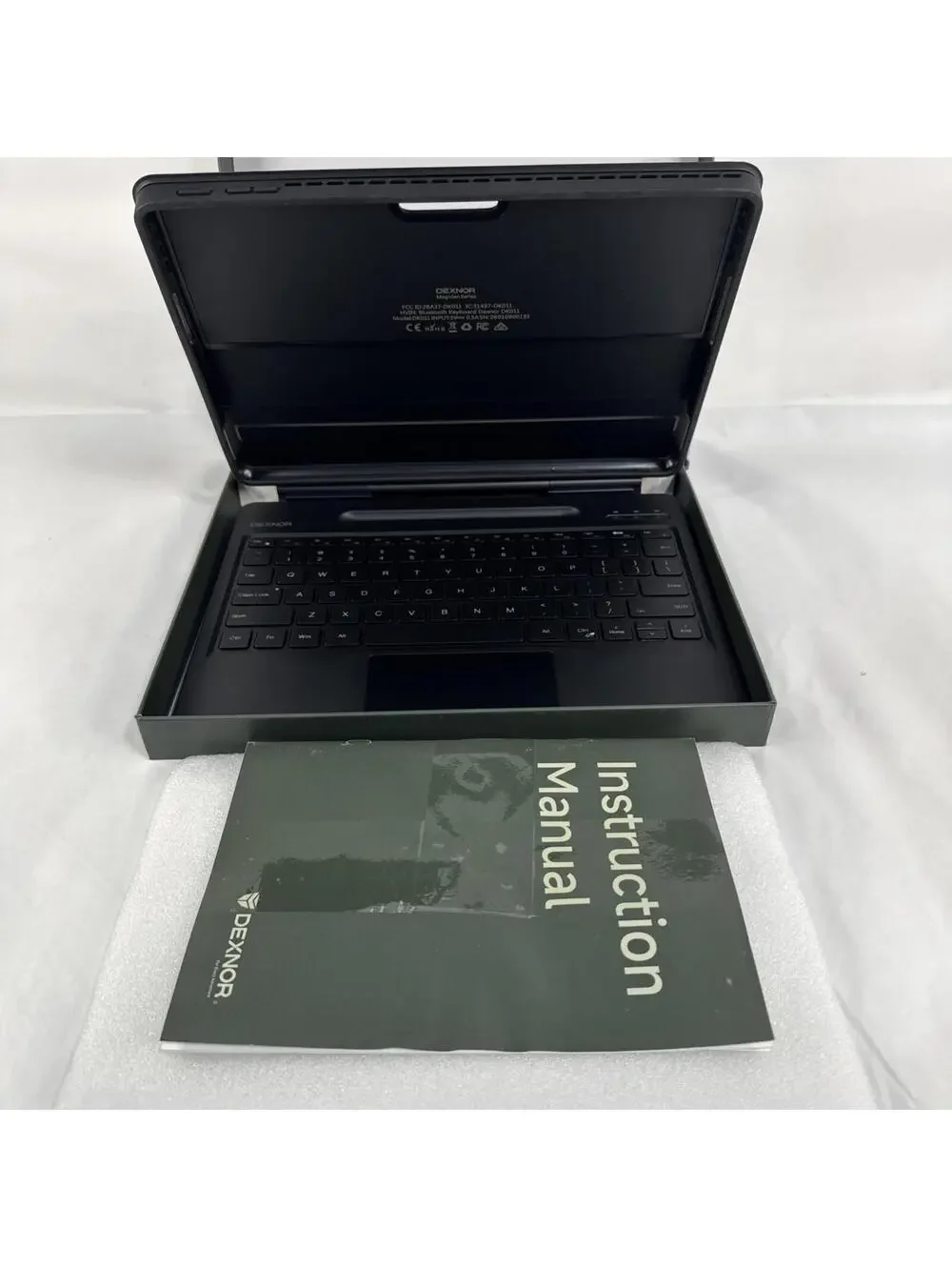 Dexnor Keyboard for Microsoft Surface Pro 11/9 with Detachable Magnetic Case